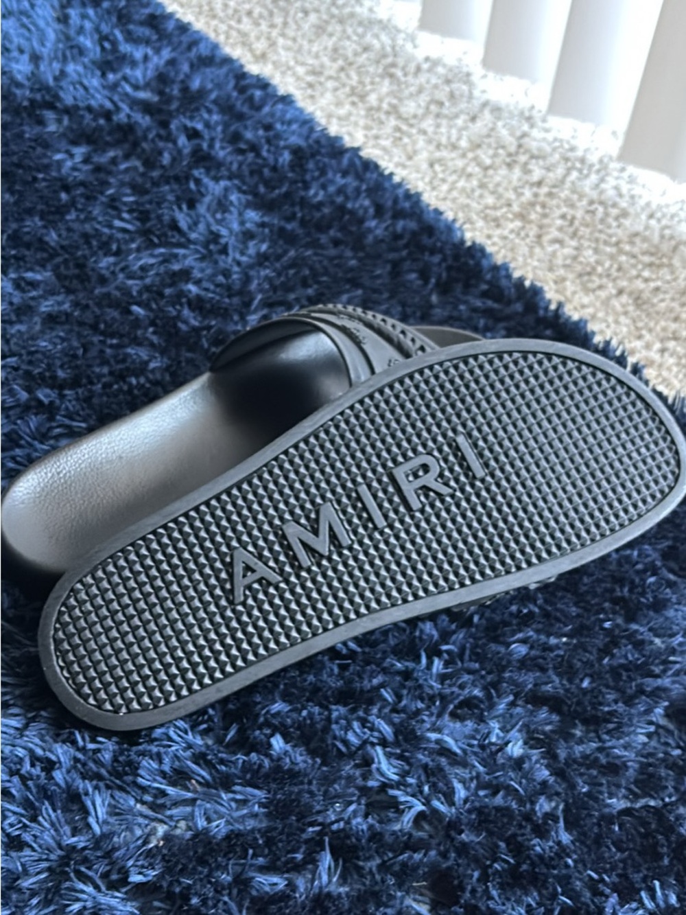 Amiri Pool Chainlink Slides - Picture 9 of 11